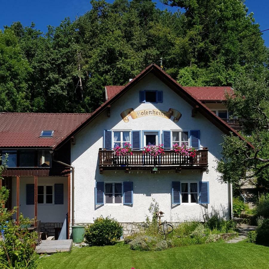 Pension Rosenheim Treffen Exterior photo